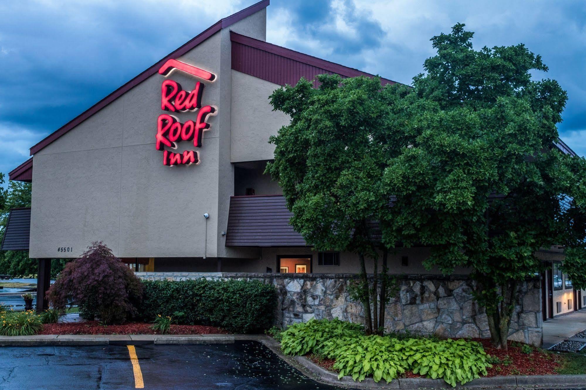 Red Roof Inn Detroit Metro Airport - Белльвилль Экстерьер фото